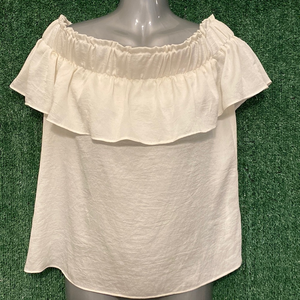 Ruffled off the shoulder top